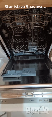 Съдовиялна за вграждане Midea