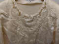 Копринена блуза, ръчно бродирана , снимка 2