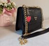 Черна лачена чанта Guess код SG204, снимка 4
