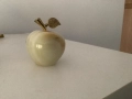 Комплект яйца  ябълка и поставки  камък    Флуоритова  топка останалото  е нефрит цена за 4 броя, снимка 9