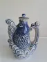 Азиатски, порцеланов чайник или бутилка за алкохол с формата на риба., снимка 2