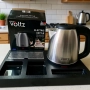 Комплект електрическа кана Voltz с поднос за кафе и чай, снимка 1