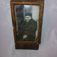 Стара снимка в дървена рамка - Чорбаджия, снимка 2 - Декорация за дома - 42269324