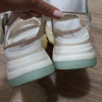 Бели сандали на платформа , снимка 2 - Сандали - 41755718