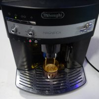 Кафеавтомат DeLonghi ESAM 3000 Magnifica, снимка 3 - Кафемашини - 41019920