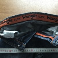 Детски дънки Wrangler, размер 12, снимка 3 - Детски панталони и дънки - 44145663