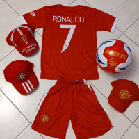 Екип Роналдо Детски + ТОпка Манчестър Юнайтед 2022г НОВО, снимка 2 - Футбол - 36237604