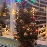 Коледно дърво с лампички и играчки за 40лв, снимка 2 - Други - 38902306