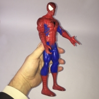 Фигурка Spiderman Marvel Hasbro 30см. , снимка 3 - Фигурки - 36061623