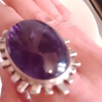Масивен, авторски, сребърен пръстен с естествен аметист, снимка 1 - Пръстени - 41668017
