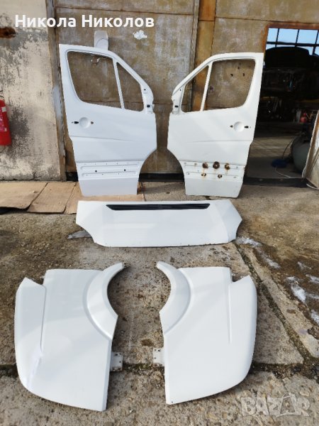 Врата, преден капак, калник за Фолксваген Крафтер 2007-2015г., снимка 1