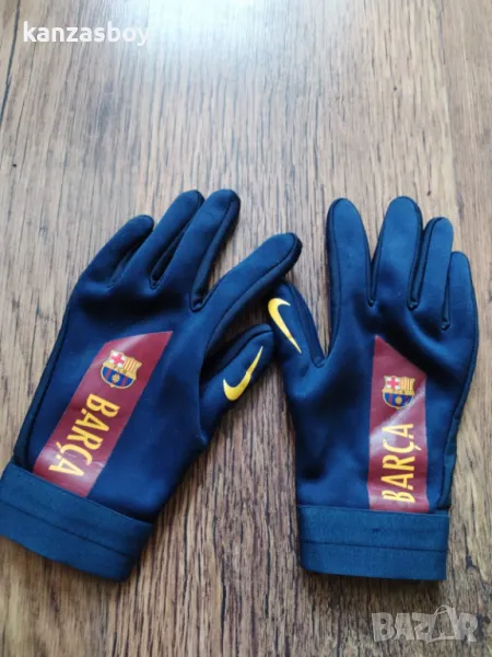 Nike Gloves  FC Barcelona Academy Hyperwarm Junior - юношески ръкавици , снимка 1