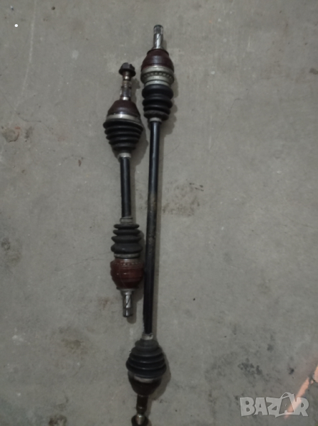 Полуоска за Опел Астра Н Зафира Мерива 2007 година , снимка 1