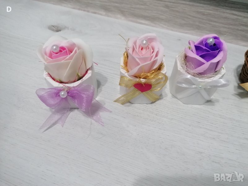 Подаръци с цветя , снимка 1