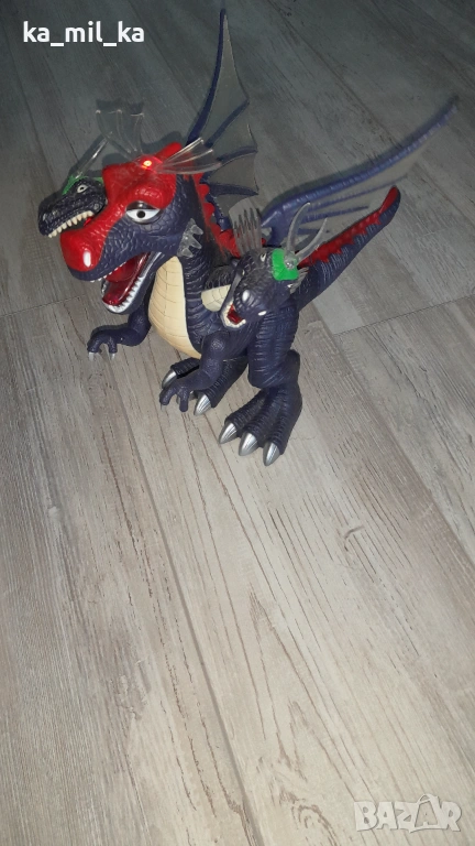 Играчка-Триглав дракон, голям, снимка 1