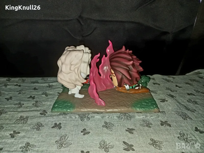 Фигура Funko POP! Moments: Demon Slayer - Tanjiro vs Rui, снимка 1