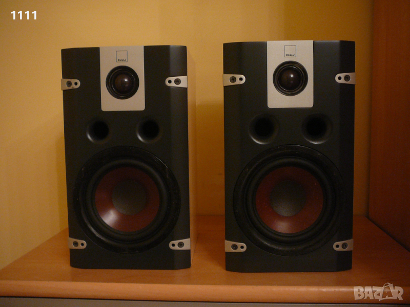 DALI LEKTOR 2 BELI PIANO LAK, снимка 1