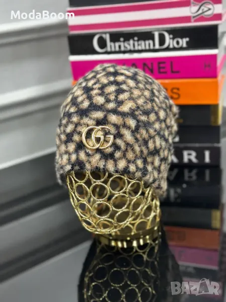 Маркови зимни шапки , снимка 1