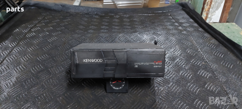 Сд Чейнджър Kenwood - KDCC712 N, снимка 1