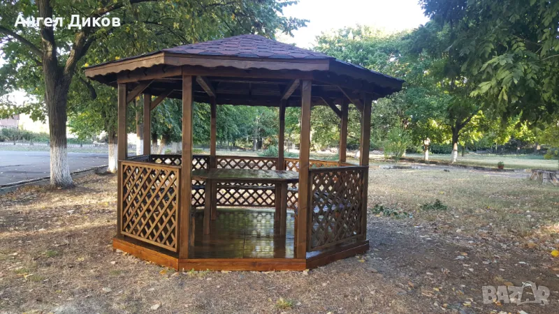 БЕСЕДКА "ВЕЧЕРИНКА", снимка 1