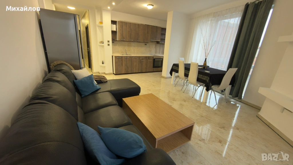 Тристаен център под наем, снимка 1