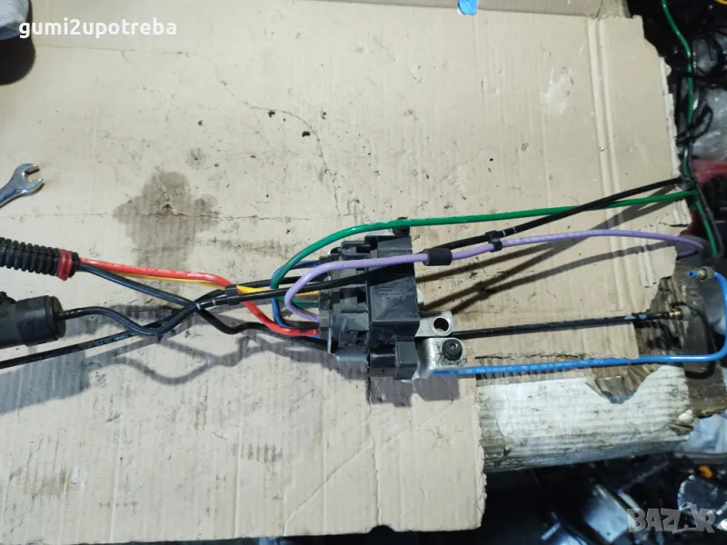 Разпределителен Клапан Въздушно Окачване Porsche Cayenne 3.0D 92A/2012, снимка 1