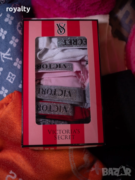 💞 Victoria’s Secret Дамски Комплект Бельо, снимка 1