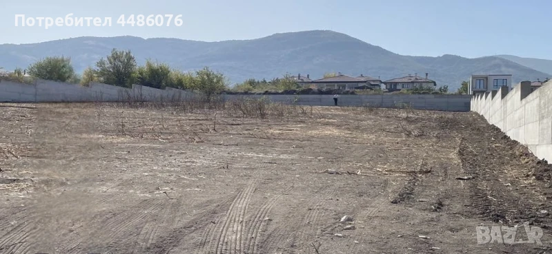 Продава се парцел в село Марково, местност Захаридиево , снимка 1