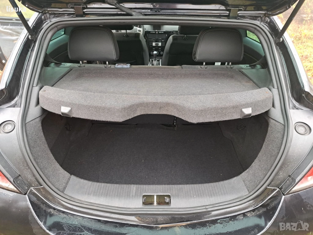 Кора багажник за Опел Астра Н GTC 2врати , снимка 1