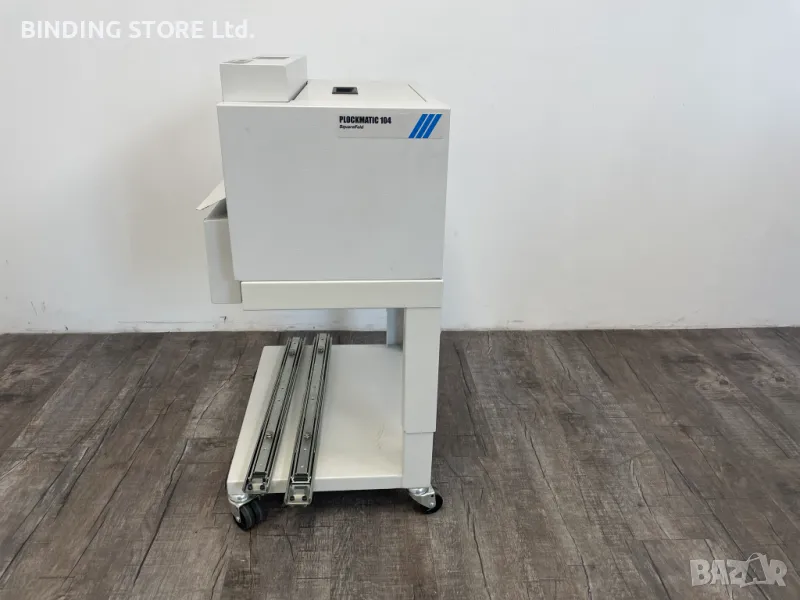 Plockmatic 104 Square Folder – машина за правоъгъгълно прегъване на книжки, снимка 1