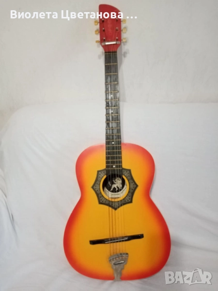 Ретро китара ОРФЕЙ от соца, снимка 1