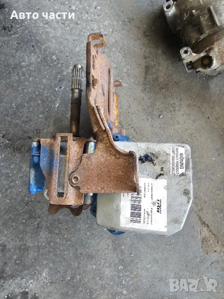 Кормилна колона Renault Clio 3 8200937955 --B 50350129 TRW 0 км, снимка 1