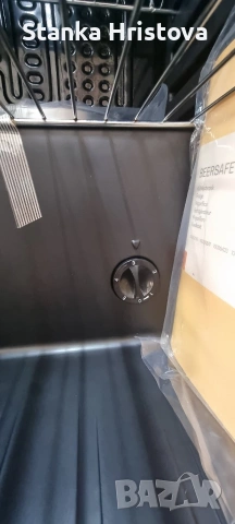 Хладилна витрина Klastein 33L., снимка 9 - Витрини - 53748934