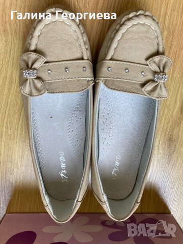 Чисто нови Бежови Обувки с панделка 34 номер, снимка 1 - Детски обувки - 41662516