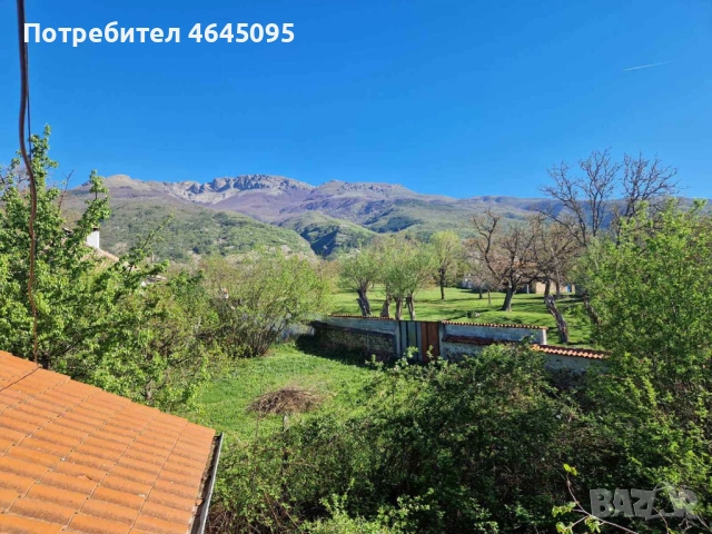 Двуетажна къща с двор и гледка към Балкана – село Тъжа, снимка 14 - Къщи - 52337664