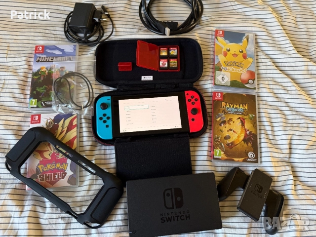 Nintendo Switch V2 комплект с 4 игри, калъф и докинг станция
