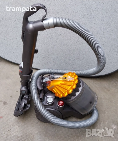 НАЙ ДОБРАТА ОФЕРТА Прахосмукачка Dyson DC24, снимка 4 - Прахосмукачки - 52684029