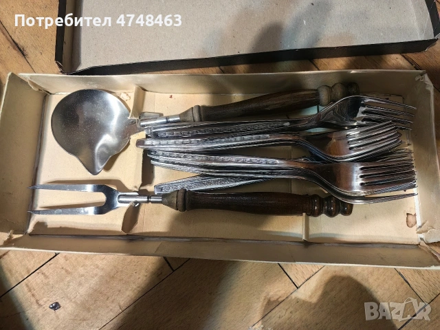 комплекти чисто нови вилици лъжици малки и големи всичко това на снимките , снимка 2 - Прибори за хранене, готвене и сервиране - 53866512