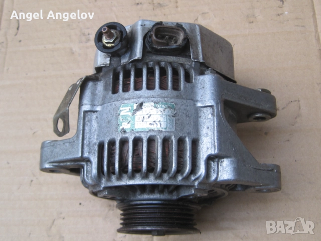 Алтернатор , генератор за Toyota Yaris I 1.3i 86 к.с. 27060-21030 Denso 102211-1950, ​2706021030 (19, снимка 2 - Части - 52569612