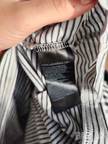 Calvin Klein дамска кроп тениска/ кроп топ, М размер, снимка 3 - Корсети, бюстиета, топове - 41066495
