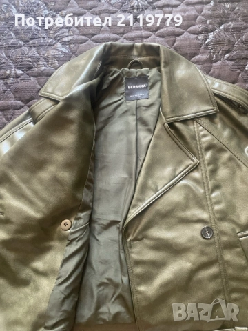 Дамско кожено яке Bershka, снимка 4 - Якета - 56042841