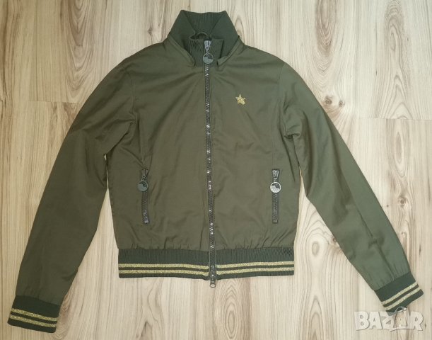 Дамско яке BERSHKA, size M, slim fit, със златна щампа на гърба, много запазено, снимка 2 - Якета - 14565765