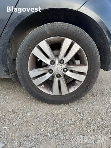 Hyundai Ix20 1.4crdi 90hp D4FC НА ЧАСТИ, снимка 13 - Автомобили и джипове - 49610404