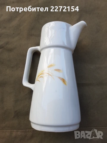 Порцеланов чайник с капак, снимка 3 - Антикварни и старинни предмети - 51356266