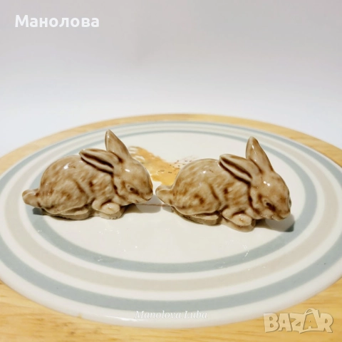 Две малки колекционерски фигурки на зайчета Wade Ceramics., снимка 4 - Колекции - 52371372