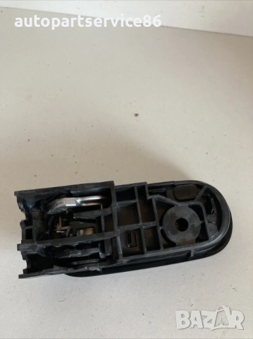 Вътрешна дръжка за задна лява врата за Mazda CX-7 2.3T (2011), снимка 2 - Части - 53648234