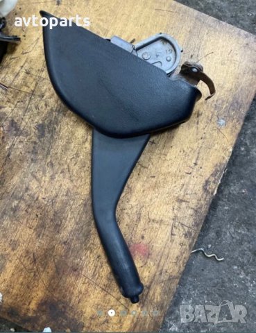 Toyota avensis verso 2005година Лост Ръчна, снимка 2 - Части - 40470188