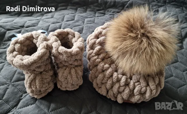 Бебешка шапка и ботушки handmade, снимка 5 - Комплекти за бебе - 48874942