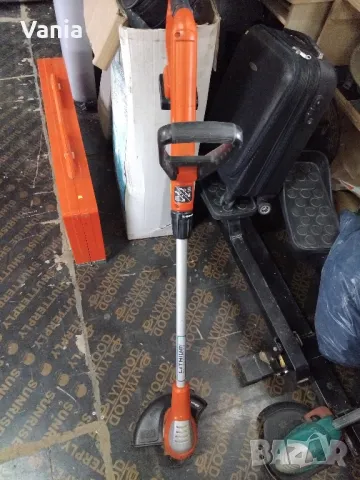 Тример B&D с батерия, снимка 9 - Градинска техника - 50077202