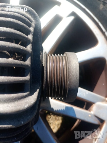 Алтернатор динамо генератор 30667787 Volvo S60 S80 V70 XC70 XC90, снимка 3 - Части - 53797264